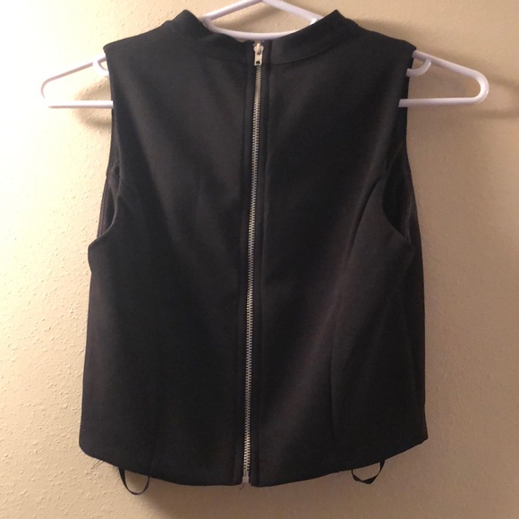 Cocktail Party Crop Top - Picture 3 of 3